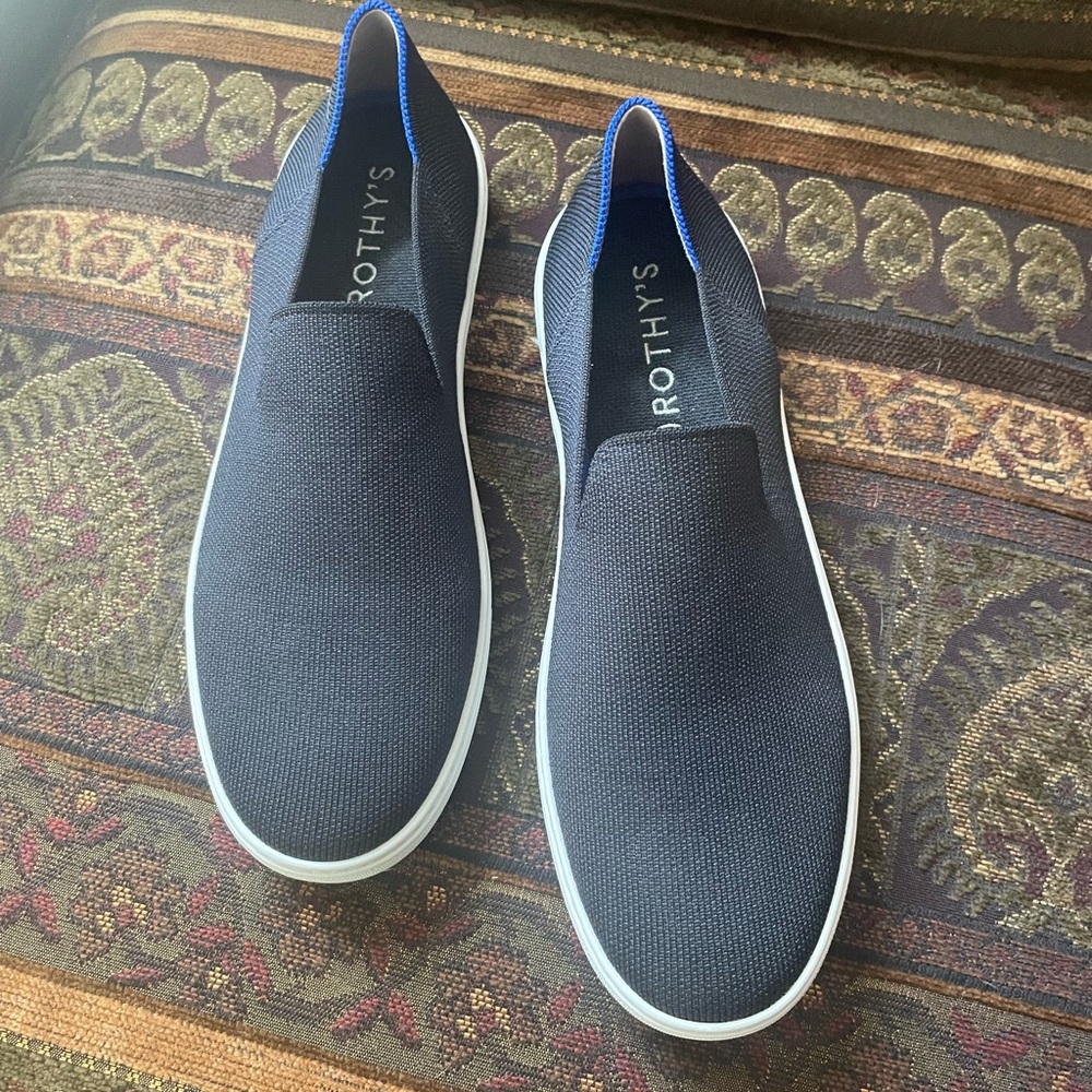 Rothy’s The Original Slip on Sneaker in Black Sz 11 NWOB
